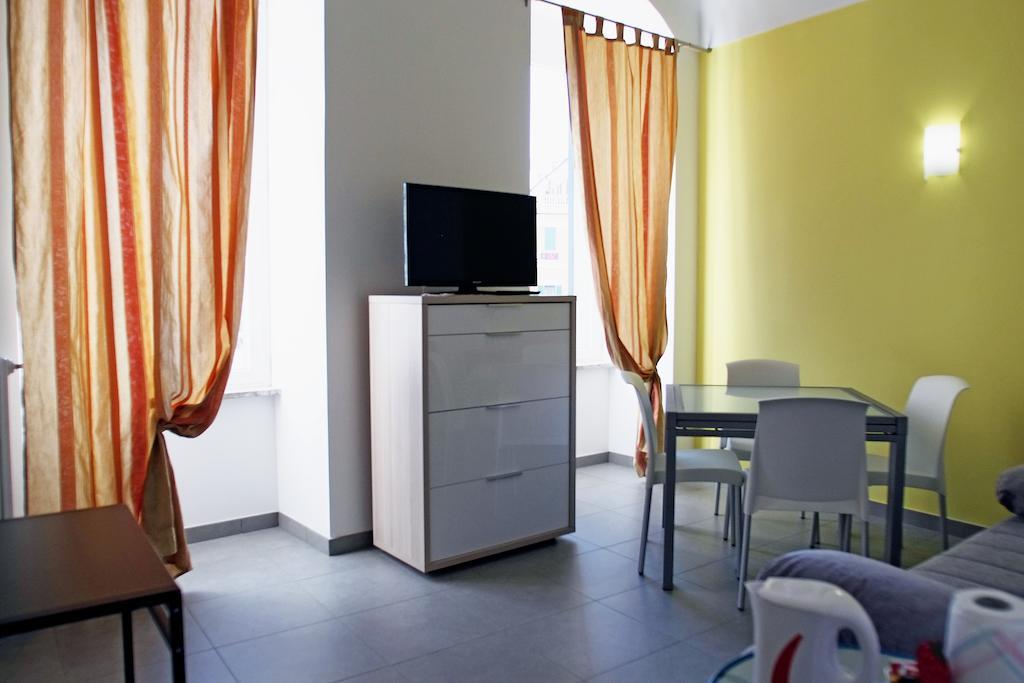 Colombo Apartments Sanremo Værelse billede